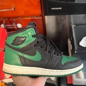 Nike Air Jordan 1 High Black and Green